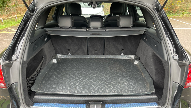 Mercedes-Benz GLC 300de 4Matic AMG Line Premium 5dr 9G-Tronic Estate